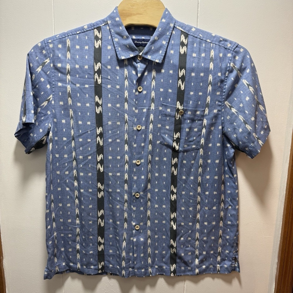 Tommy Bahama Shirt‎ Men's Size XL Blue Aztec Button Up Silk Blend Short Sleeve